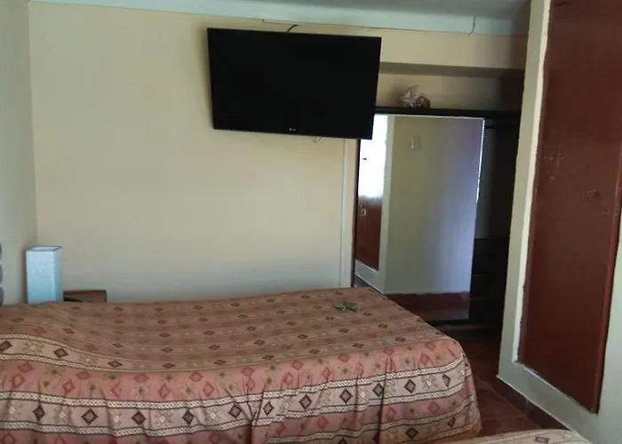 Santa Monica Bed & Breakfast